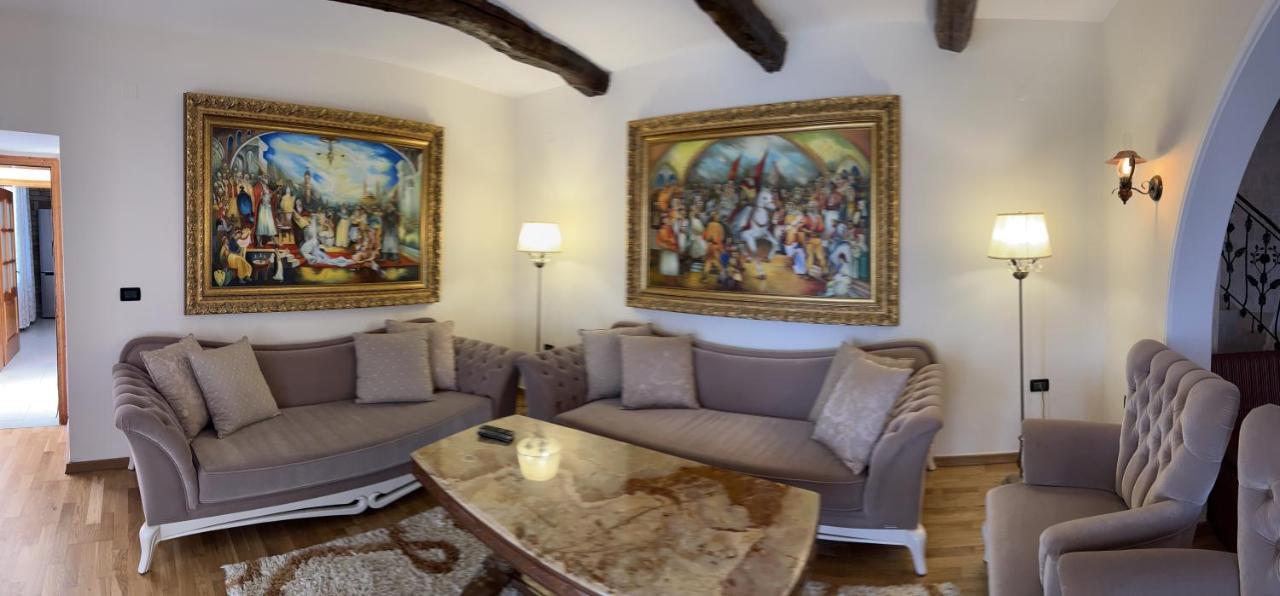 Villa Celaj “The Castle” Krujë Extérieur photo