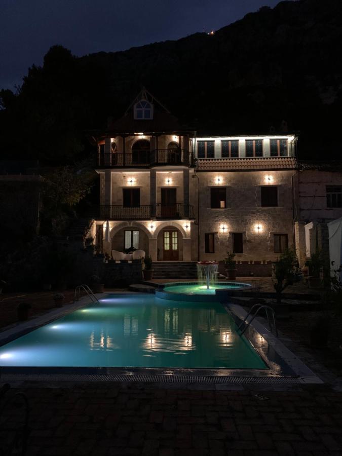 Villa Celaj “The Castle” Krujë Extérieur photo